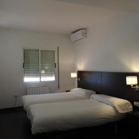 Hostal Meson De Paco カリニェナ エクステリア 写真