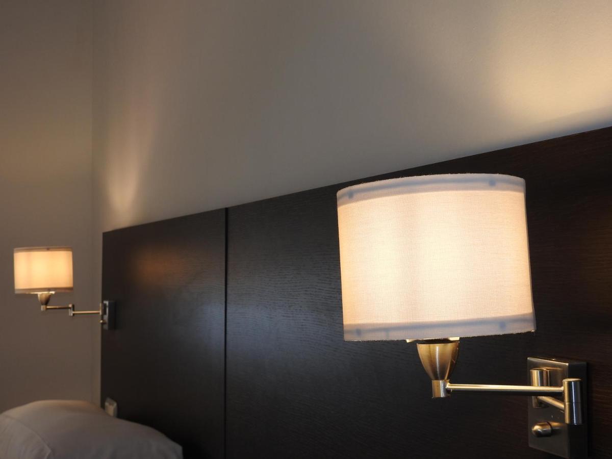 Hostal Meson De Paco カリニェナ エクステリア 写真